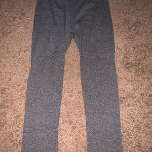 Grey Capri leggings